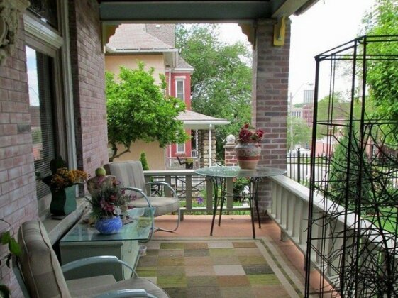 1812 Overture Bed And Breakfast - Photo2
