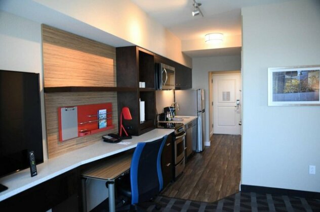 TownePlace Suites Kansas City At Briarcliff - Photo5