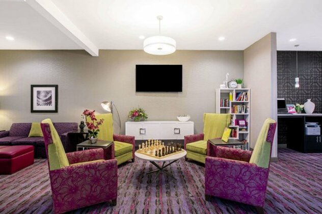 La Quinta Inn & Suites Kearney - Photo5