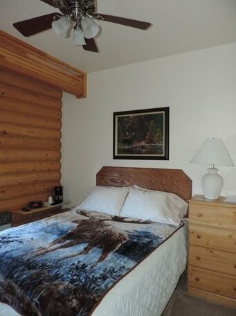 Beluga Lookout Lodge and RV Park - Photo4