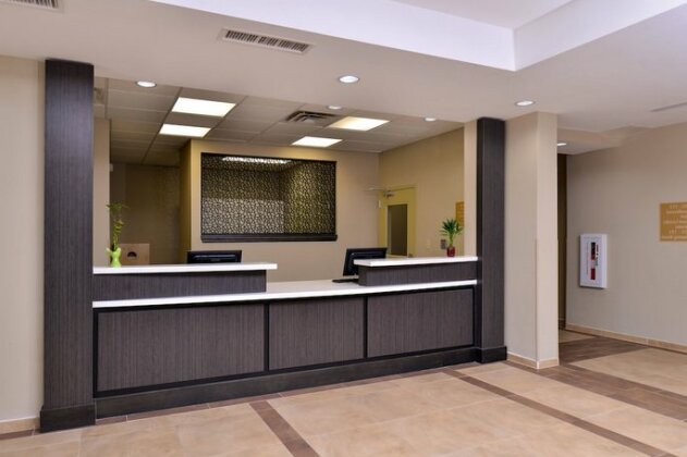 Candlewood Suites Kenedy - Photo4