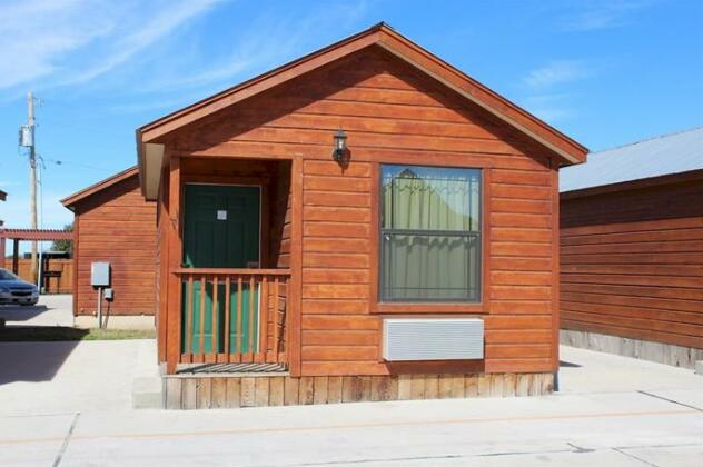 Texas Lodge of Kenedy - Photo2