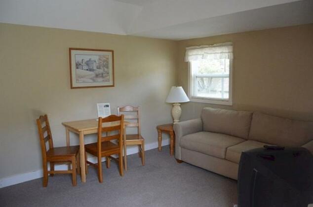 Kennebunk Gallery Motel and Cottages - Photo2