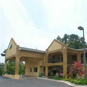 M-Star Kennesaw by Magnuson Hotels - Photo2