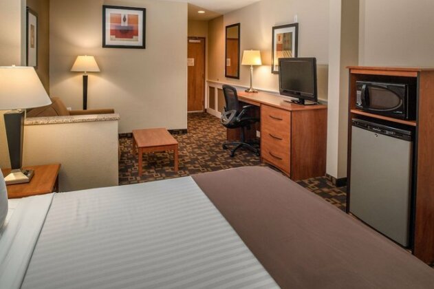 Best Western Kennewick Convention Center Hotel - Photo3