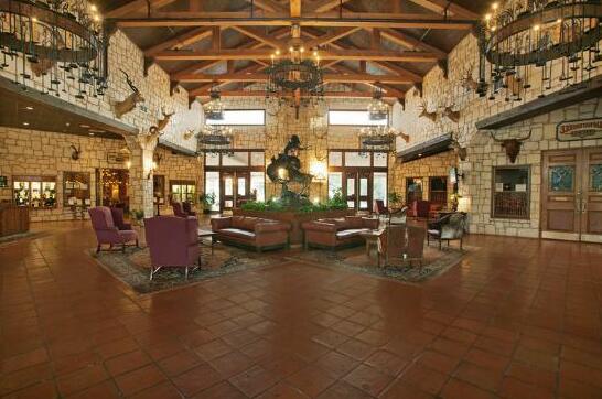 YO Ranch Hotel and Conference Center - Photo3