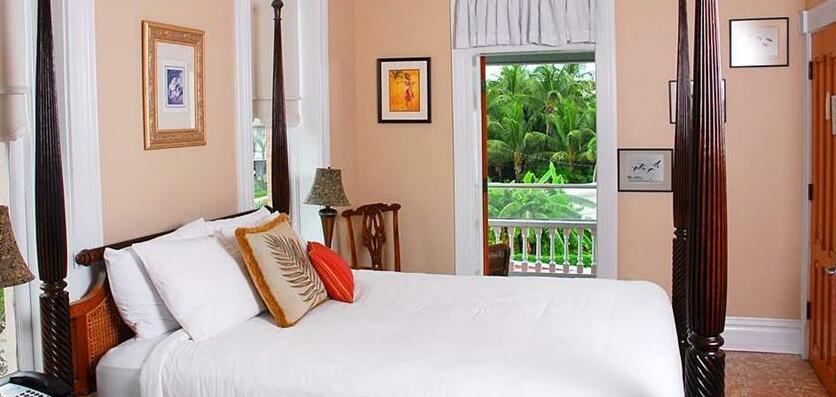 Southernmost House Hotel - Photo3