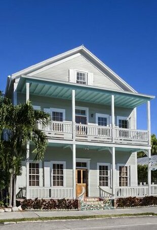 Southernmost Inn