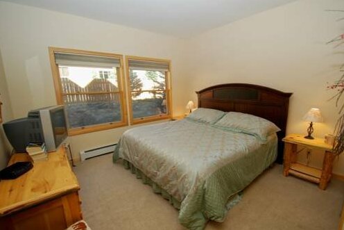 Snake River Village Townhomes - Photo2