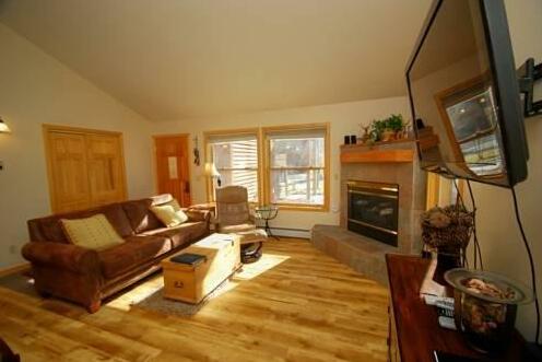 Snake River Village Townhomes - Photo3