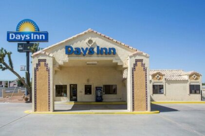 Days Inn by Wyndham Kingman West