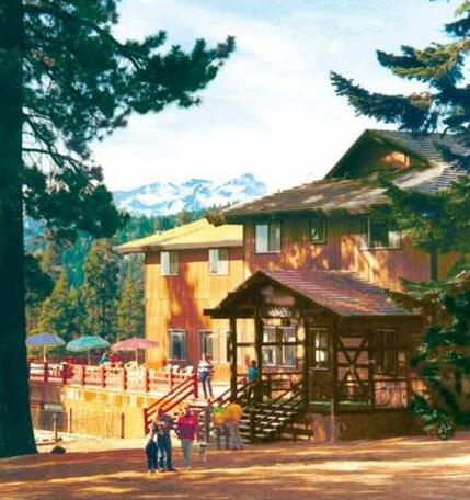 Montecito Sequoia Lodge - Photo2