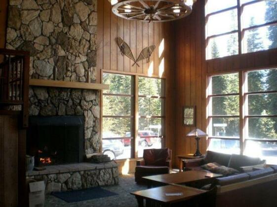 Stony Creek Lodge - Photo3