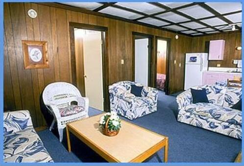 Buccaneer Motel & Beach Suites - Photo3