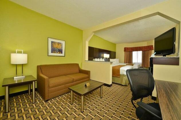 Best Western Knoxville Suites - Downtown - Photo2