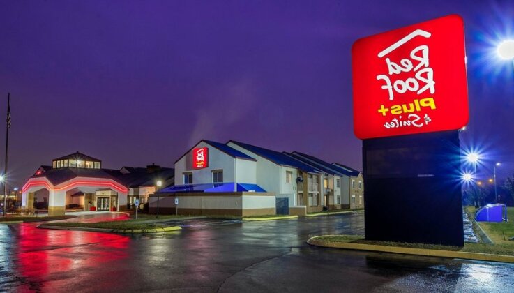 Red Roof Inn PLUS+ & Suites Knoxville West - Cedar Bluff