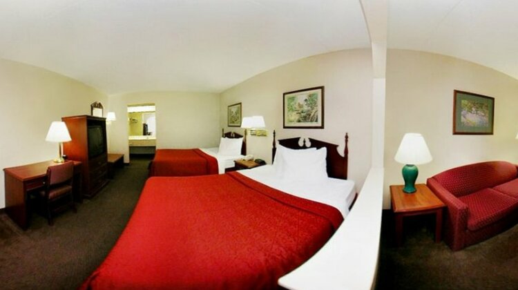 Travelodge by Wyndham Knoxville East - Photo5