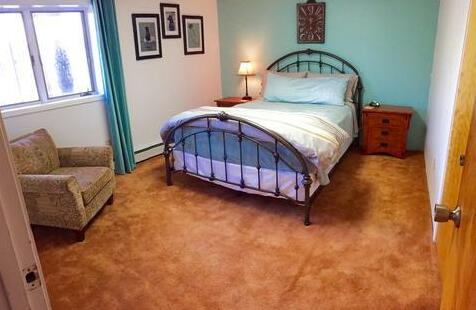 Cranky Crow Bed and Breakfast - Photo5