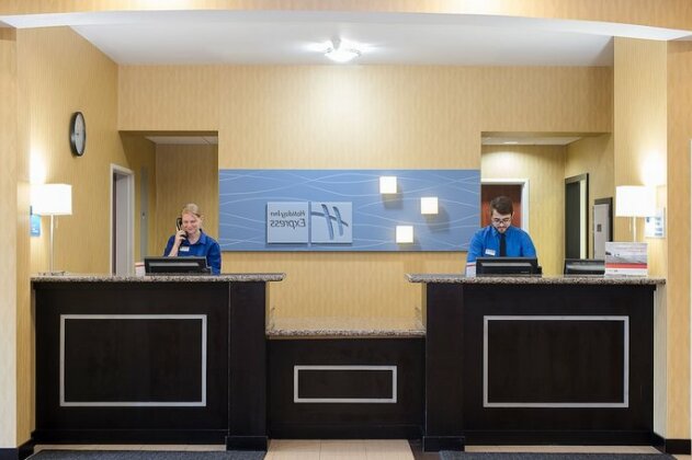 Holiday Inn Express and Suites Lafayette East - Photo2