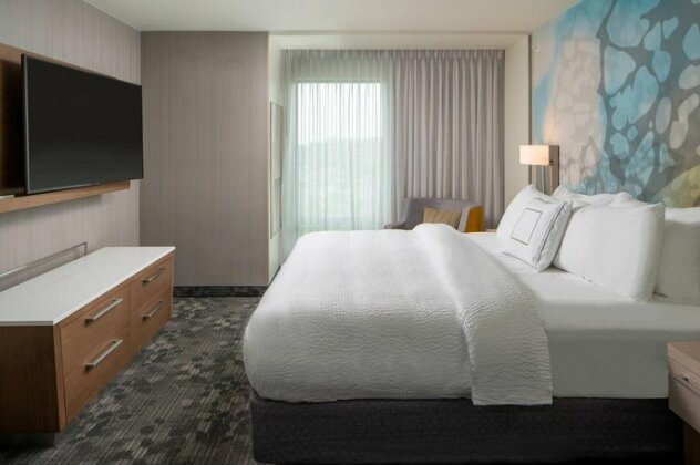 Courtyard by Marriott Lafayette South - Photo4