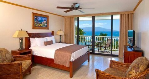 Lahaina Shores 704 by RedAwning - Photo3
