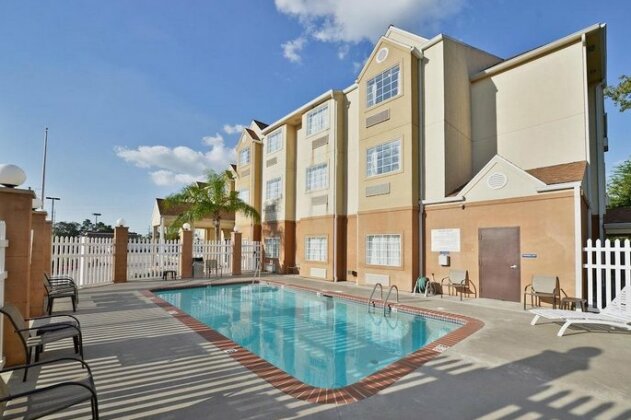 Americas Best Value Inn and Suites Lake Charles - Photo2
