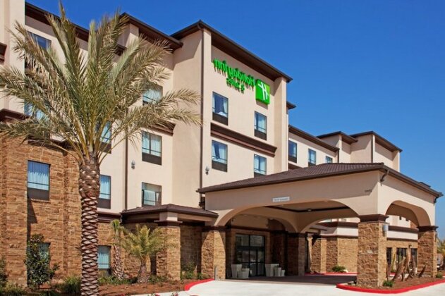 Holiday Inn Hotel & Suites Lake Charles South - Photo2