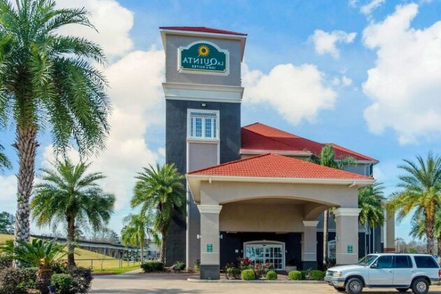 La Quinta Inn & Suites Lake Charles Casino Area