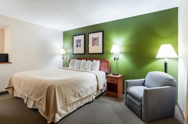 Quality Inn & Suites Lake Charles - Photo5