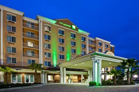 Holiday Inn Hotel & Suites Lake City - Photo2