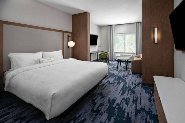 Fairfield Inn & Suites by Marriott Lake Geneva - Photo3