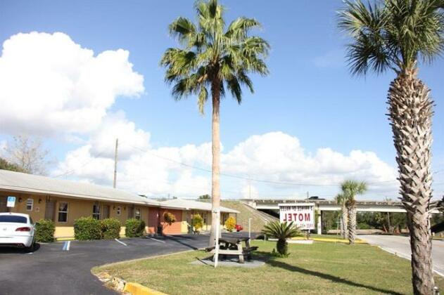 Prince of Wales Motel - Photo3
