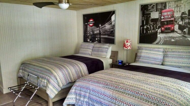 The Saugatuck Retro Resort Motel