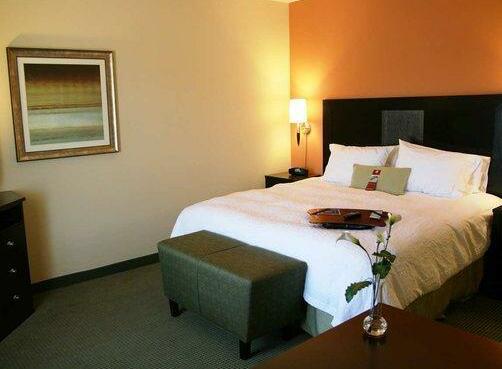 Hampton Inn and Suites Austin - Lakeway - Photo2