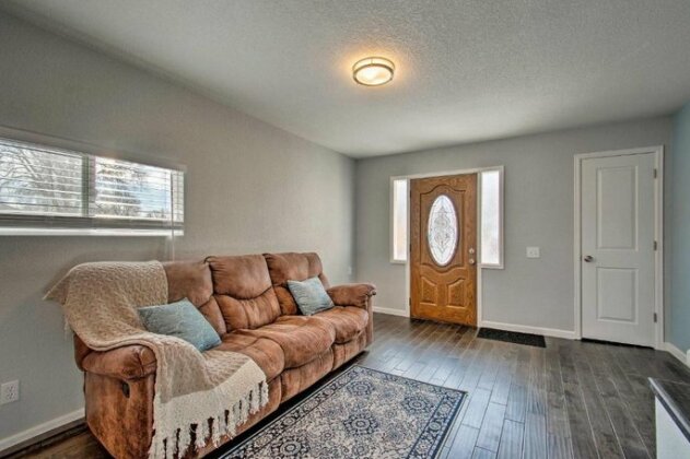 Modern Apartment - 5 Mi from Downtown Denver - Photo2