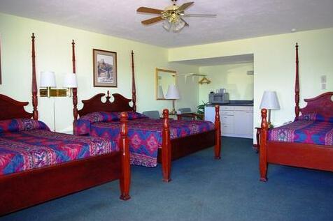 Blue Spruce Motel Lamar - Photo5