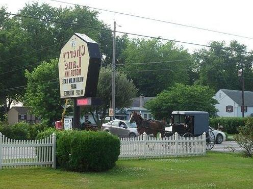Cherry Lane Motor Inn Amish Country - Photo5