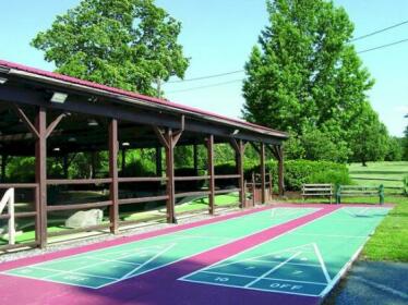 Circle M Camping Resort Wheelchair Accessible Park Model 24