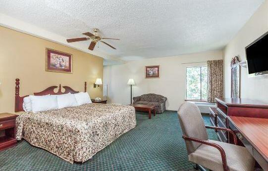 Days Inn by Wyndham LaPlace New Orleans - Photo5