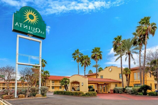 La Quinta Inn Laredo I-35 - Photo2
