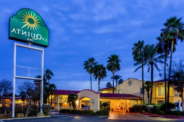 La Quinta Inn Laredo I-35 - Photo4