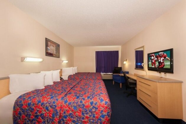 Red Roof Inn Laredo - I-83 South - Photo2