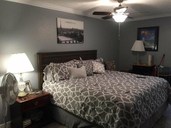 Gators Inn on the Bayou - Photo2