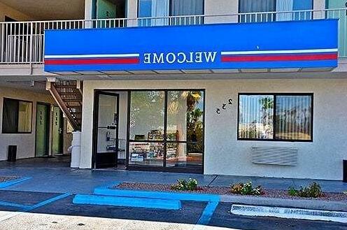 Rodeway Inn Las Cruces New Mexico - Photo2