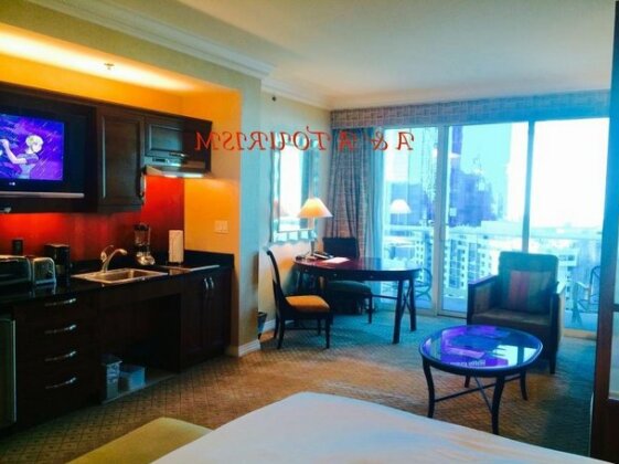 Aaa Mgm Signature Deluxe Suite - Photo4