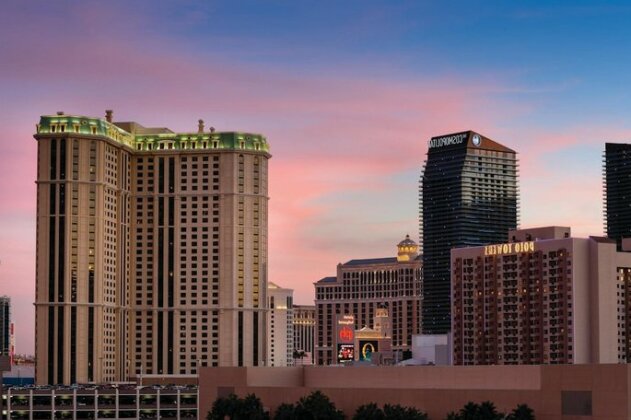 MARRIOTT'S GRAND CHATEAU (NO RESORT FEE) - Las Vegas NV 75 East