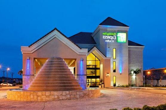 Holiday Inn Express Lathrop - South Stockton - Photo2