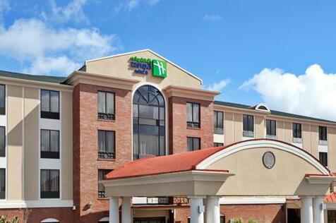 Holiday Inn Express Hotel & Suites Lavonia - Photo2