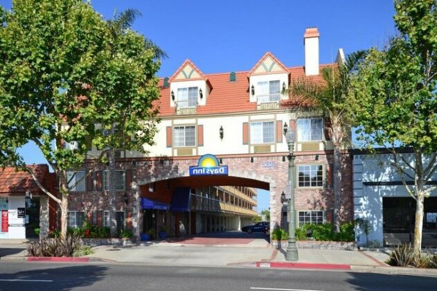 Days Inn by Wyndham Los Angeles LAX/ Redondo&ManhattanBeach