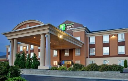 Holiday Inn Express Lawrence